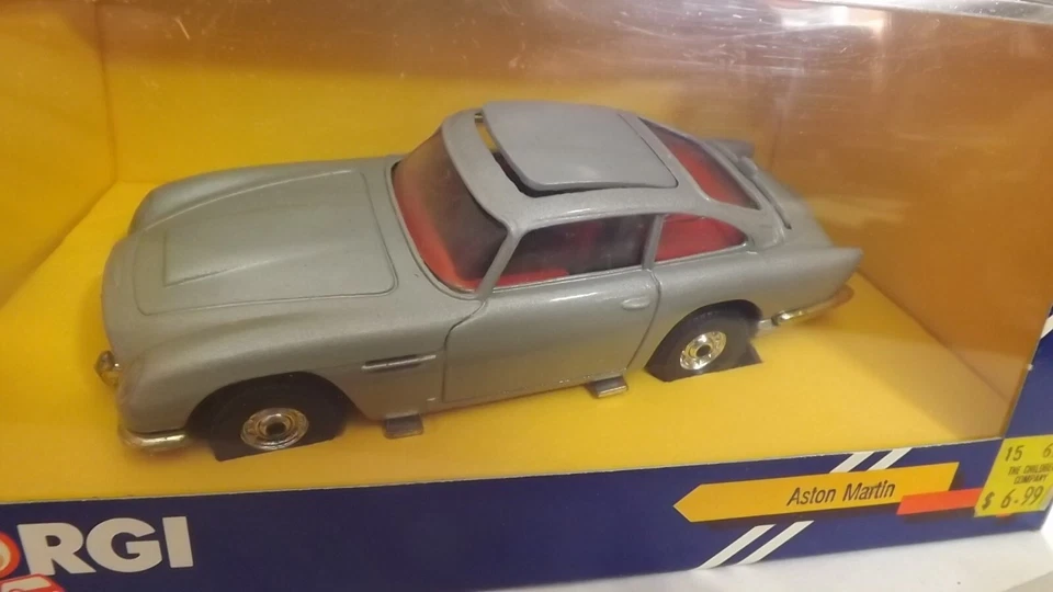 1989 Corgi Aston Martin  Made In Great Britain - Image 2 of 3
