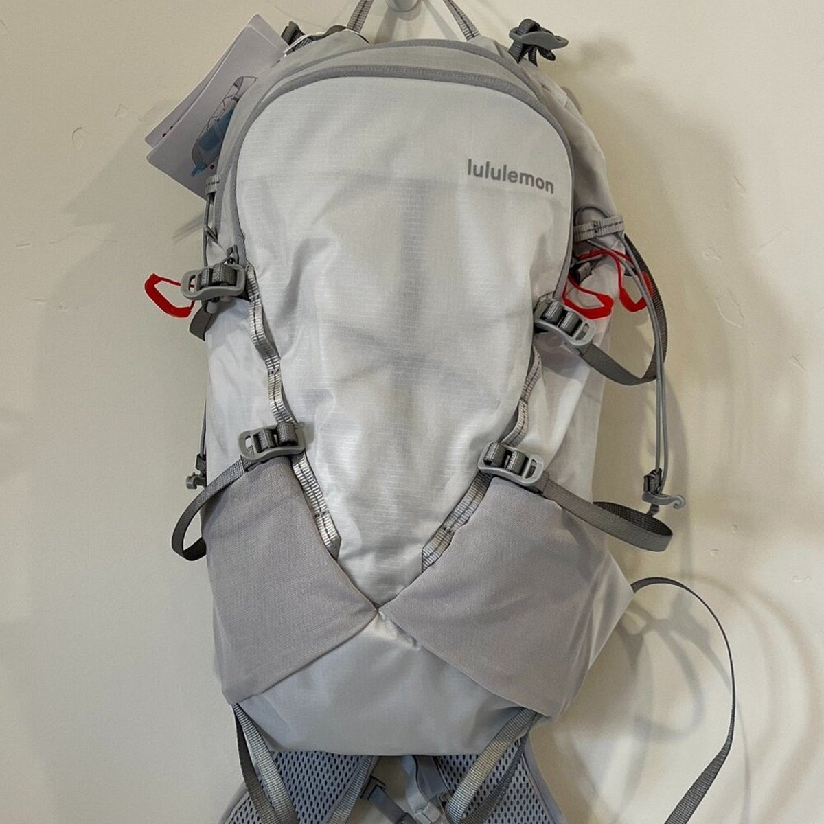 NWT lululemon All Sport Backpack 10L Vapor/Silver Drop *Reflective | eBay
