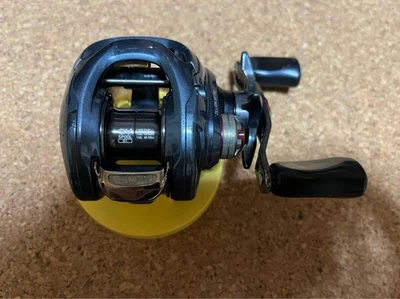 DAIWA【16 ZILLION SV TW 1016SV-SH】R-H 7.3:1 Gear Used Baitcast Reel - Imagen 1 de 4