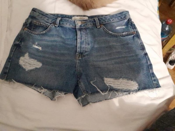 Women Laura Ashley Shorts Navy 40 / L / 48