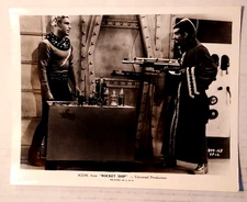 Flash Gordon (Buster Crabbe) 8 x 10 Glossy Photo from Rocket Ship #899-67 EP 14