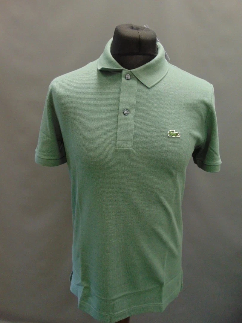 LACOSTE Classic Men's Polo Shirt Ash Green BNWT
Opens in a new window or tab