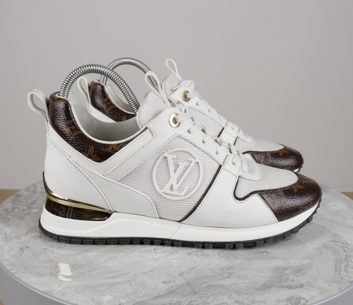 Women's Louis Vuitton Run Away White Leather Brown Monogram