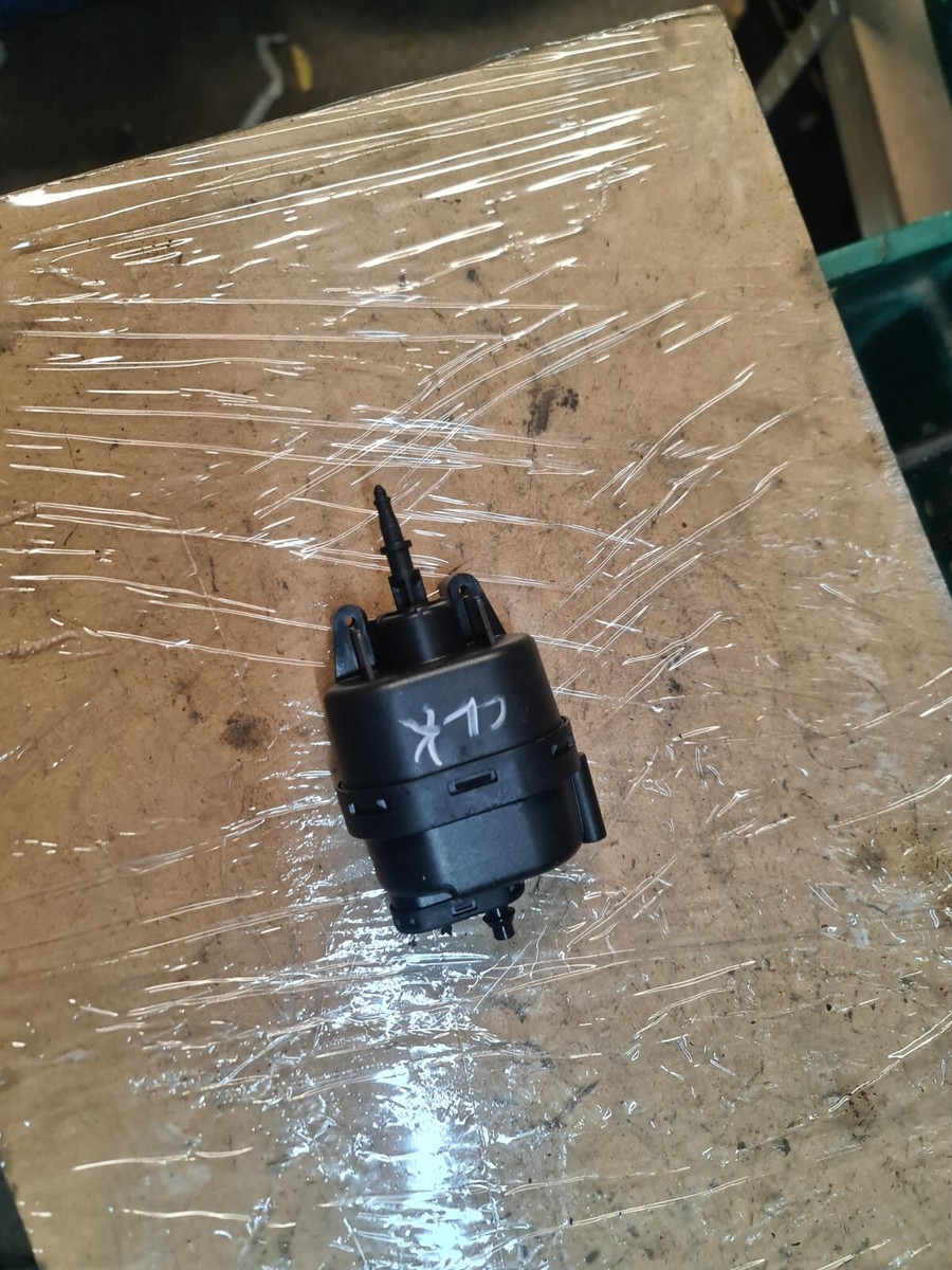 Mercedes Benz CLK 320 W208 Boot Lock Actuator 2088000775 | eBay
