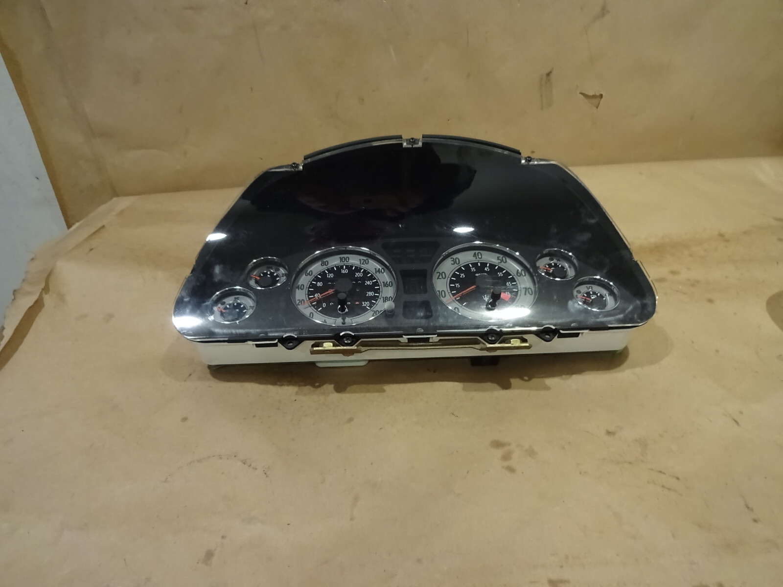 Maserati  4200 Coupe,Spyder 03-04 - Instrument Cluster  - P/N 195741