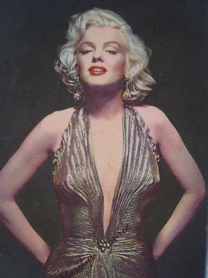 MARILYN MONROE rare VINTAGE limited collectors trading card Gold Lam gown  | eBay