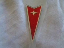 PONTIAC SUNFIRE VINYL DECAL NOSE EMBLEM 1995 - 2005 OEM 22589579 NEW