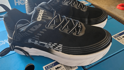 Hoka MEN\'S Hoka One One Bondi 6 black white Mesh. Size 7.5 New in box Hoka Men main image 4