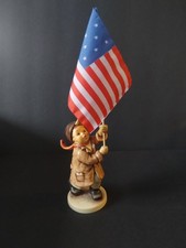 Vintage West Germany Rare Goebel Hummel Fahnenträger Call To Glory 739/1 #7 1992