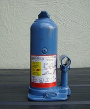 FLASCHENHEBER MERCEDES SPRINTER WEBER Nr.D-74363 in sehr gutem gebrauchten Zustand