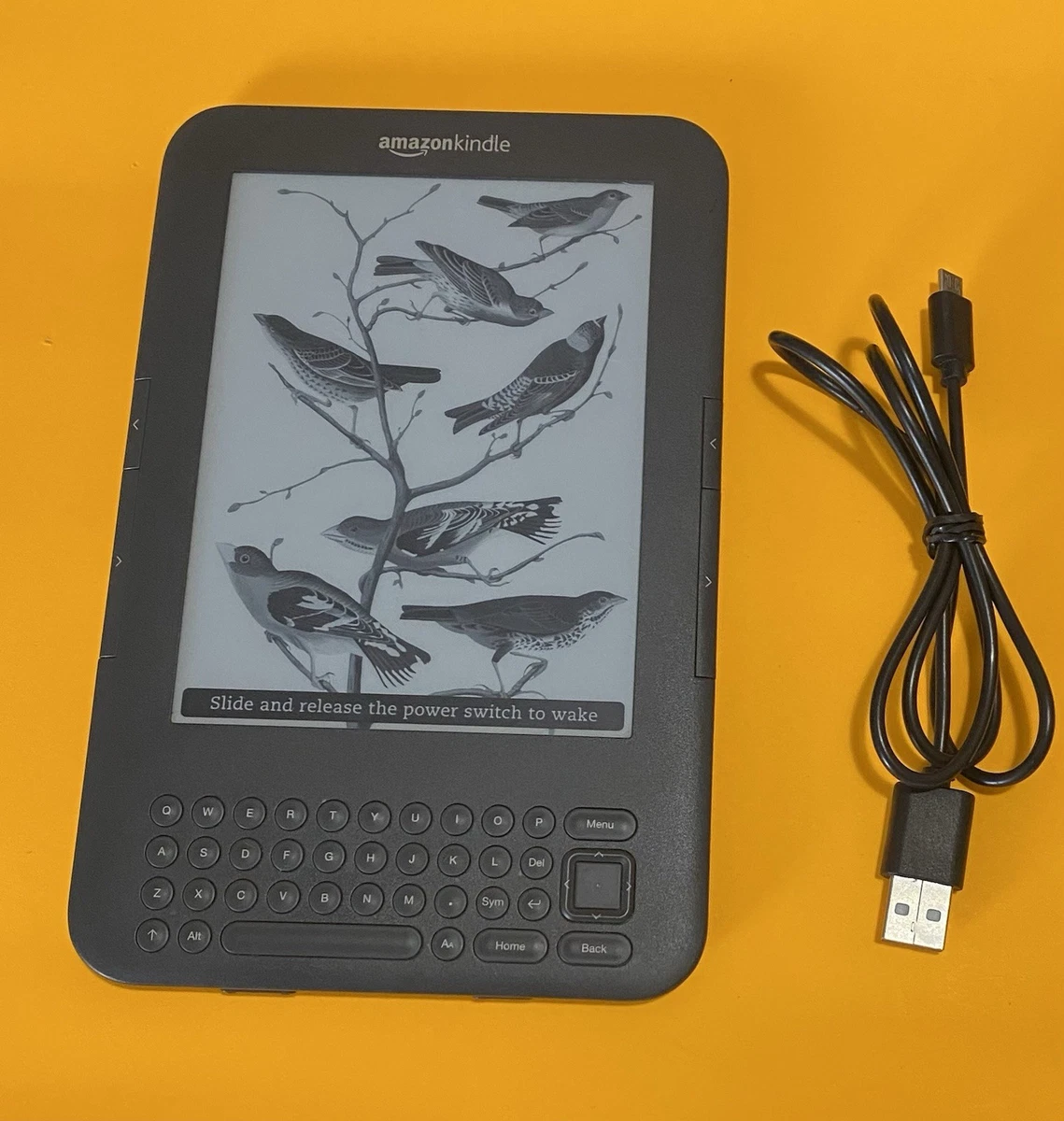 Amazon Kindle Keyboard (3rd Generation) Wi-Fi Black Tablets
