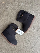 Bogs kids solid II new no box size 10 toddler