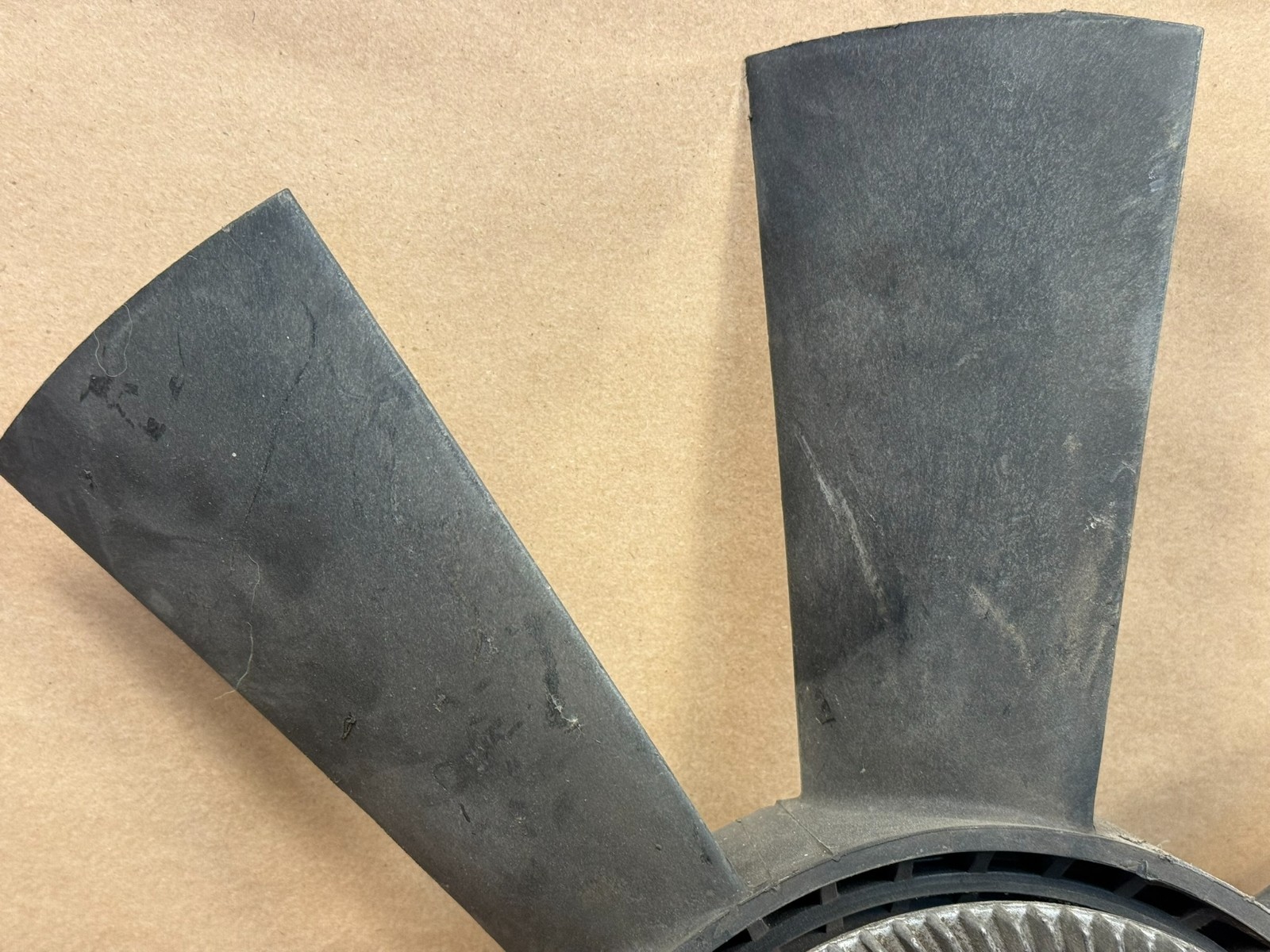 1980-2003 Rolls Royce Bentley Fan Blade OEM PN UE70309U VIN 50001 Onwards