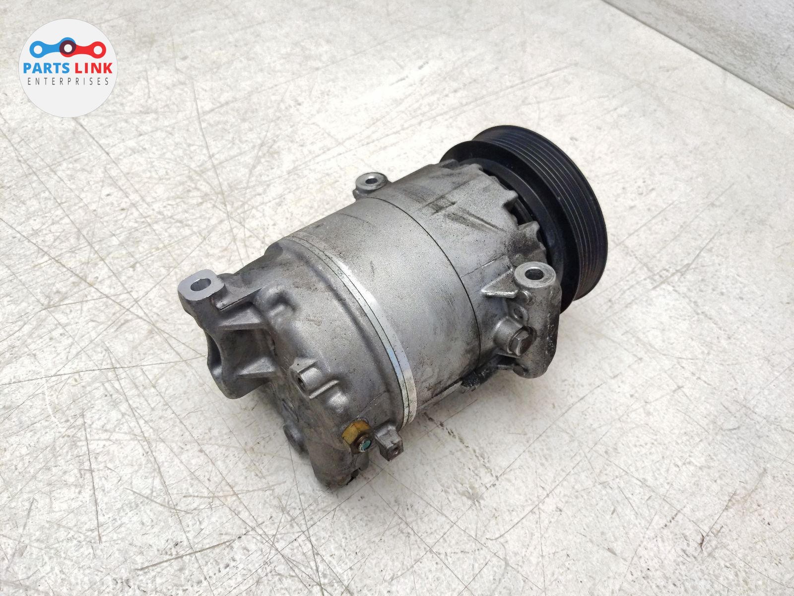2012-14 FERRARI CALIFORNIA AC COMPRESSOR AIR PUMP CLUTCH PULLEY ASSEMBLY F149
