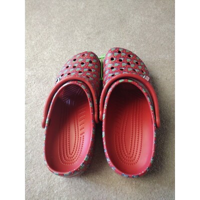 Crocs Clogs Women 12 Man 10 Red Vineyard Vines Holiday 