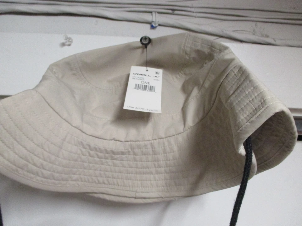 SOMBRERO CUBO O'NEILL "HOMBRE" (HUMEDALES) (TALLA ÚNICA) NUEVO CON ETIQUETAS CORDÓN BEIGE PARA ASEGURARLO Foto 3 de 4