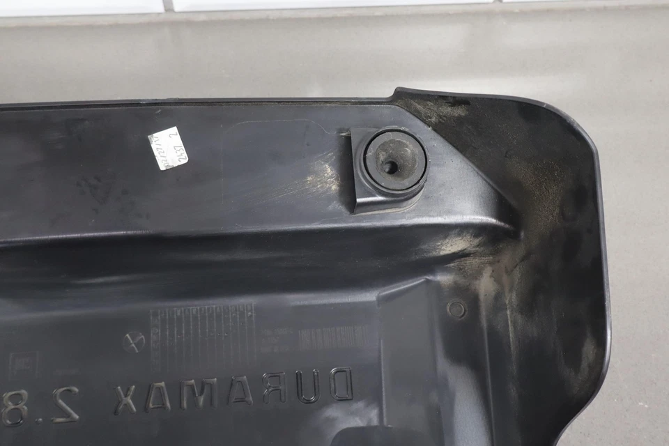 Capa de motor 16-22 Chevy Colorado Diesel Duramax 2.8L fabricante de equipamento original - Imagem 2 de 4