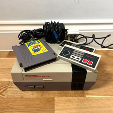 Nintendo Entertainment System (NES) Console & Super Mario Bros 3. FULLY TESTED