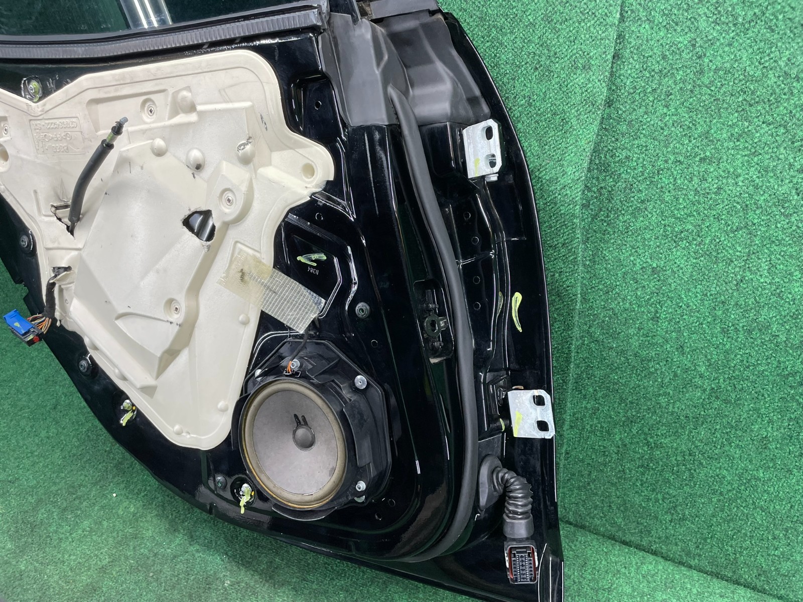 🛑 2014-2017 Maserati Ghibli Rear Left Driver Side Door Shell Assembly OEM