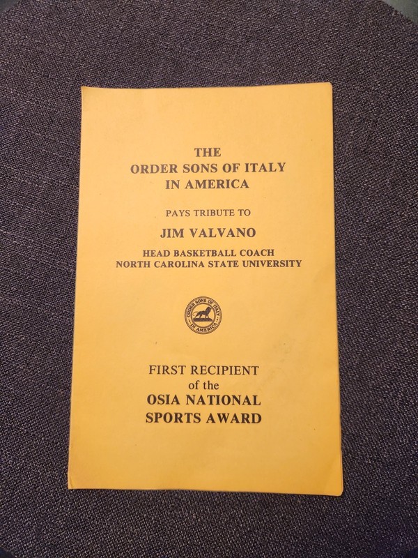 Jim Valvano signed Sons Of Italy Program NCAA March Madness NC State 1980's