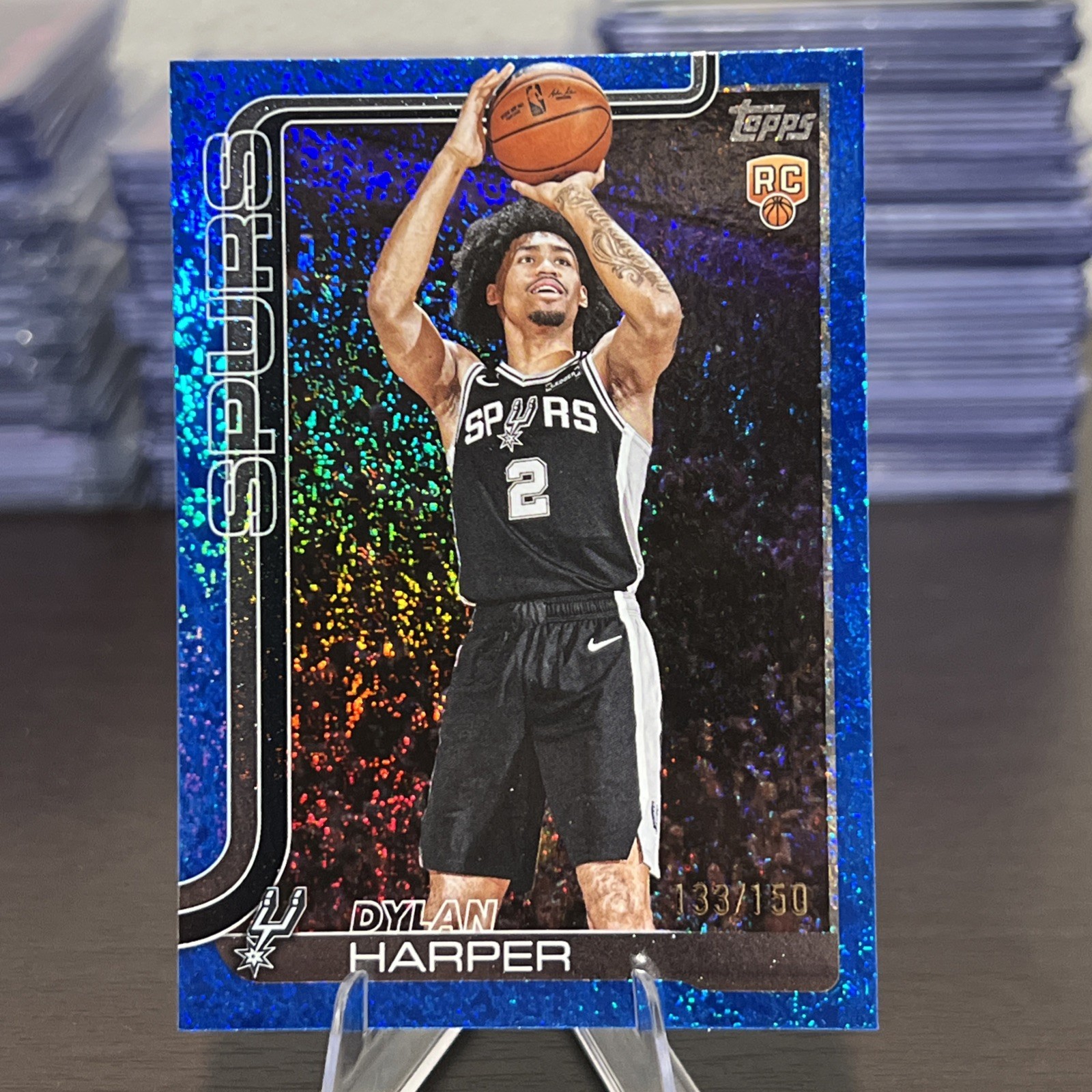 2025-26 TOPPS - (RC) DYLAN HARPER BLUE Glitter /150 FLAGSHIP #202 SPURS