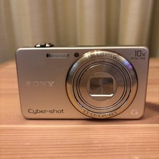 SONY Cyber Shot DSC-WX200 Gold Digital Camera 10x Zoom 18.2MP Tested