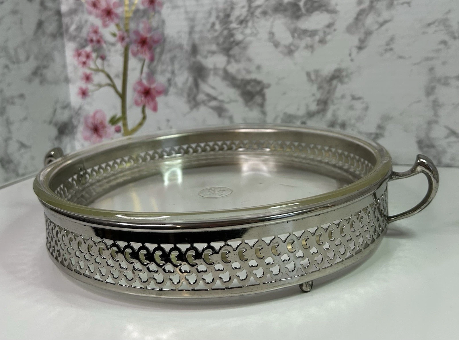Vtg 9” Pyrex Pie Tart Plate 221 W/Ornate Silverplate Footed Casserole Dish Stand