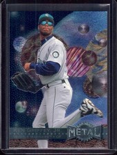 Ken Griffey Jr. #107 Prices | 1996 Metal Universe | Baseball Cards
