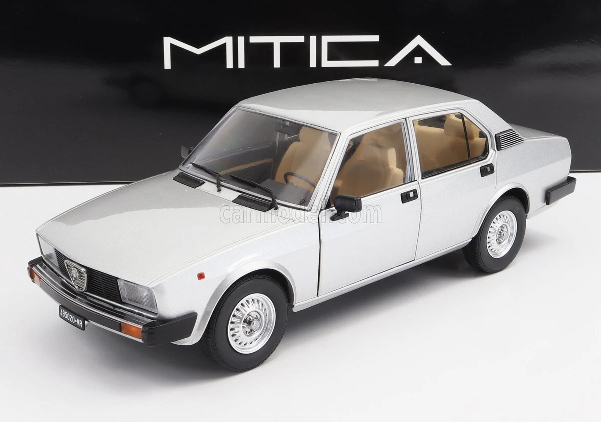 Modellino Auto JMC DADAO Pickup &ndash; Scala 1:18 &ndash; Colore Argento &ndash; Die-Cast Da Collezione