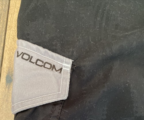 VOLCOM Pure FUNction Men’s Size 34/Black Gray And White Board Shorts  - Picture 5 of 18