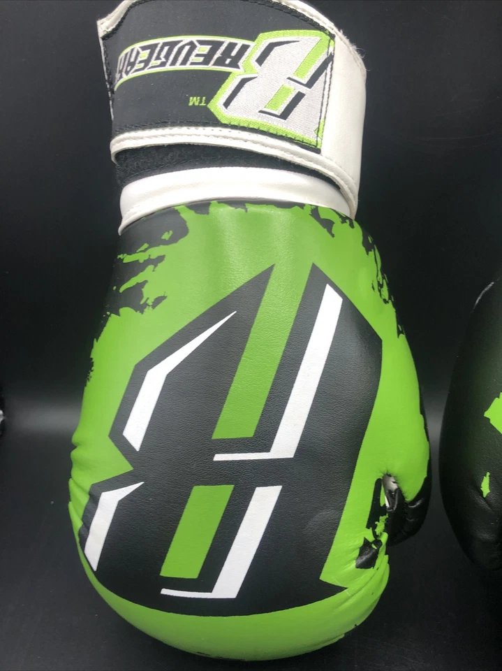GUANTE DE BOXEO USADO REVGEAR YOUTH DELUXE 6 OZ VERDE LIMA NEGRO BLANCO 1 PAR Foto 3 de 4