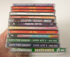 The Singing Machine SMG-301 Lot HSE 20 CDs 2 Microphones Remote Cables Manual