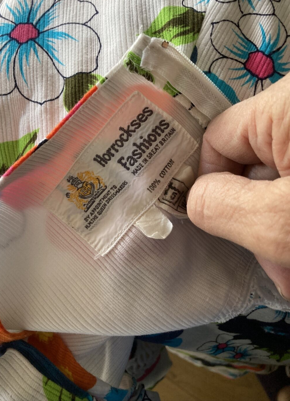 Rare 1970s Horrockses Vintage Floral on White Ground Maxi Dress, 18" pit to pit 7