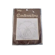 Candlewicking Embroidery Kit Pineapple Applique 12x12 9007 1980s NIP VTG