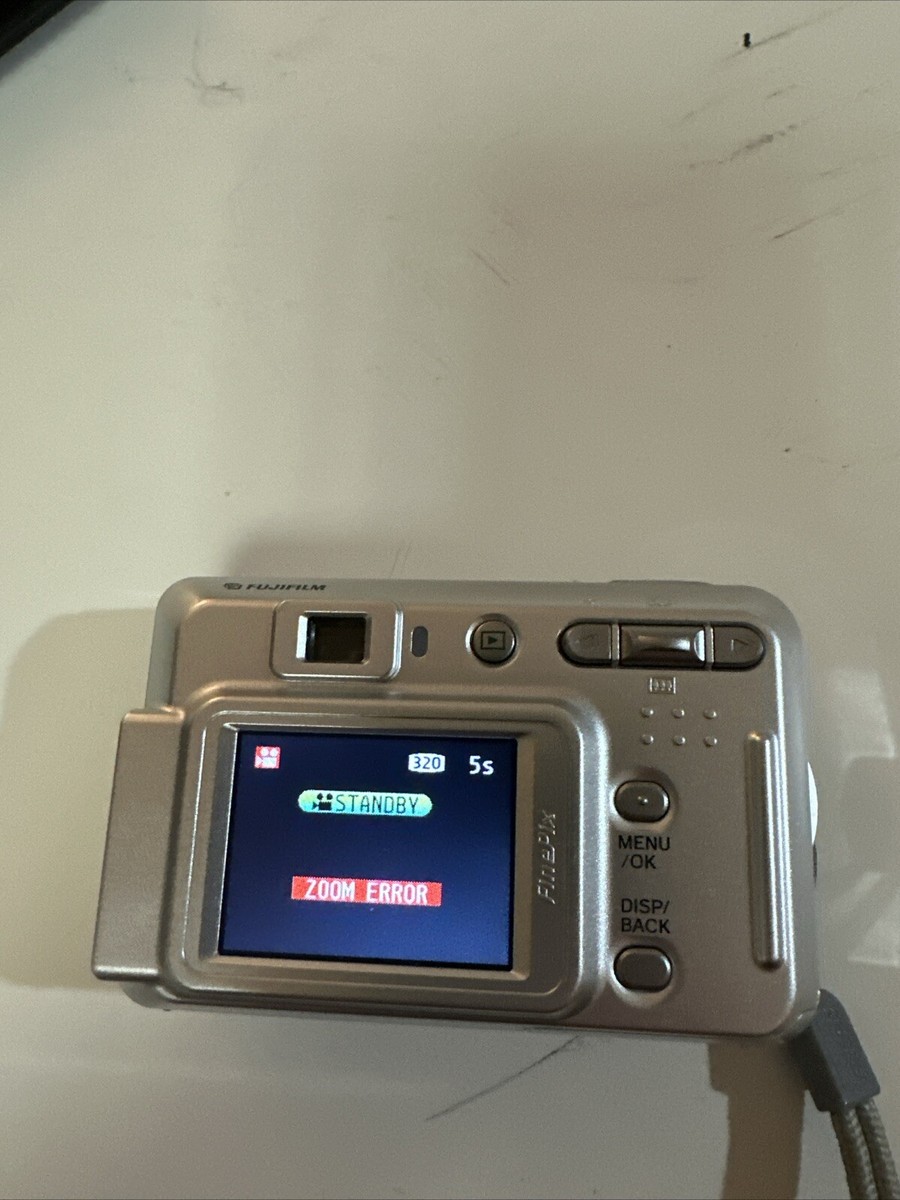 FUJIFILM FinePix A500 シルバー 単3電池駆動