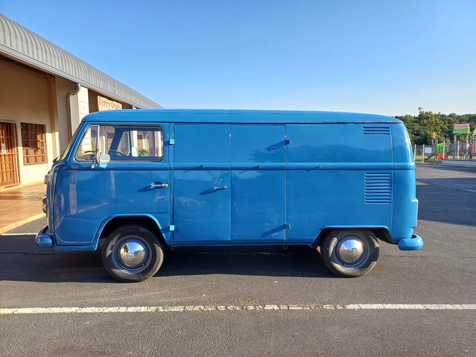 VW T2 Bay Window Panel Van 1973 (RHD) Barn Doors eBay