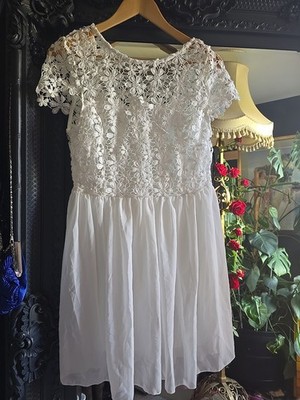 Pretty White Lace Summer Dress Top 38 40 Bust XL Stretches New 14 16 Holiday New
