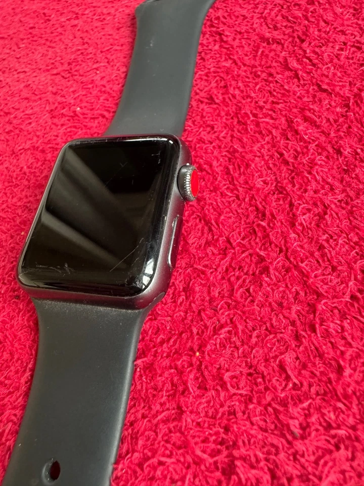 Apple Watch Series 3 38mm GPS & Cellular Aluminium Case Smartwatch - Black - Image 3 of 4