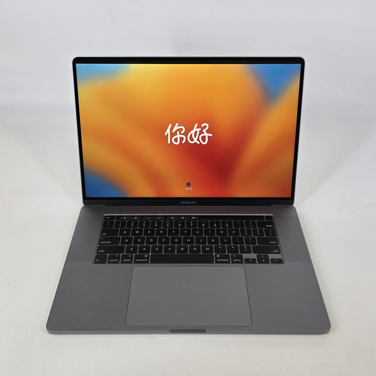 MacBook Pro 16 Touch Bar Space Gray 2019 2.4 GHz i9 32GB 2TB