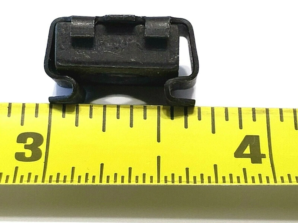 5/16-24 Cuerpo Guardabarros Puerta Maletero Radiador Soporte Tuerca Jaula Cuadrada Se Adapta a Chrysler TN Foto 4 de 4