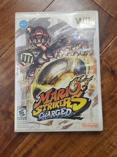 Mario Strikers Charged (Nintendo Wii) with Case