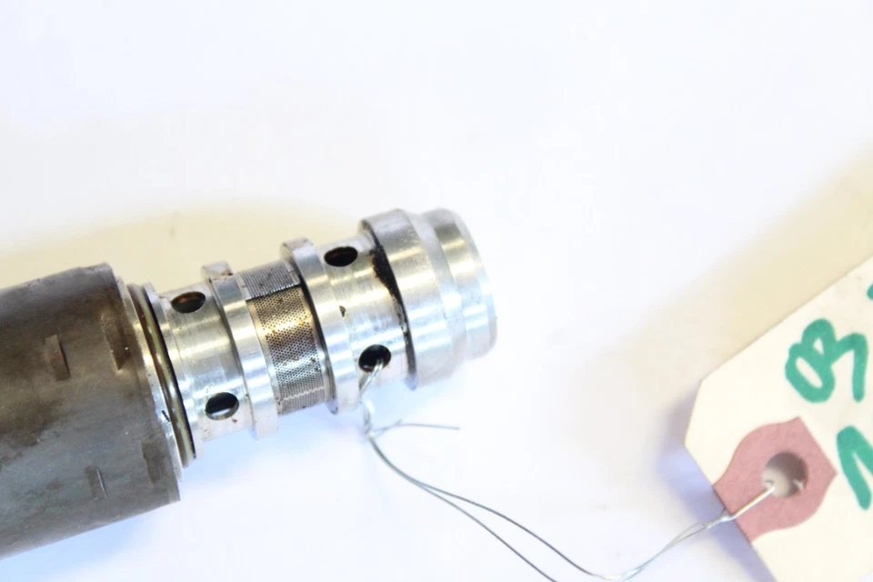 BMW 745I 2003 vanos válvula de distribución variable solenoide M3187 Foto 4 de 4