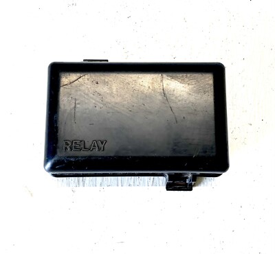 FUSE BOX RELAY TOYOTA CELICA GT 1994-1999 CENTER OEM LID RIGHT UNDERHOOD ABS