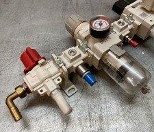 SMC Air Pneumatic Maintenance Unit VHS40-F04A AW40-F03-A Filter Regulator