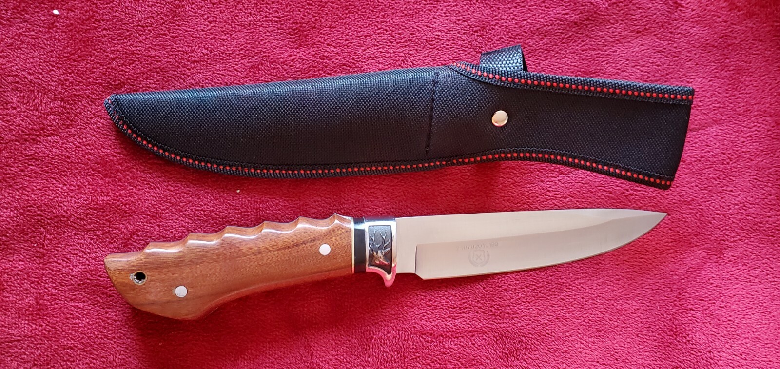 Fujunjie Columbia Fixed Blade Knife w/ Cloth Sheath & Rosewood Handle