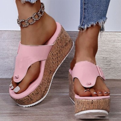Damen Sandalen Hausschuhe Schuhe Flip Flops Pantoletten Keilabsatz Plateau Pumps