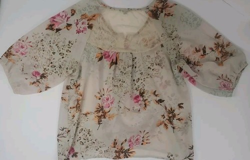 Charlotte Russe Blouse Top Floral Twist Front Short Sleeves M Boho Chic Romantic - Picture 6 of 7