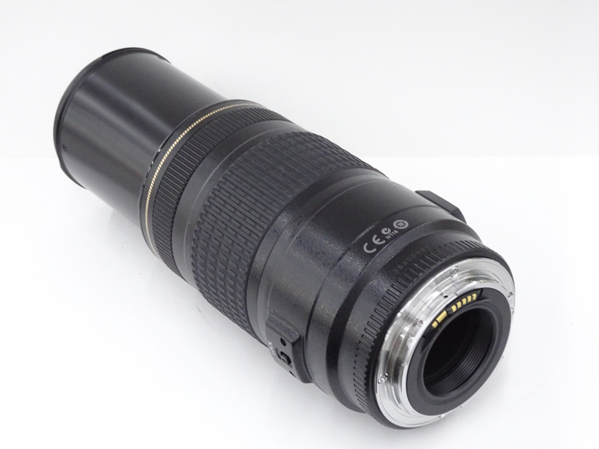 Canon EF 70-300mm f/4-5.6 IS USM Lens - Used, Minor Canon EF 70-300mm f/4-5.6 IS USM Lens - Used, Minor