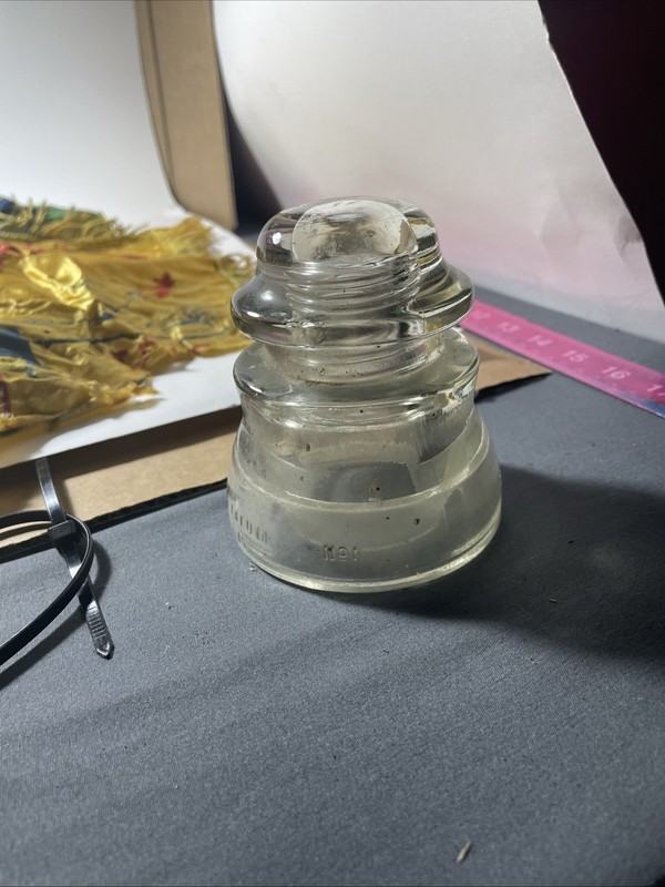  WHITALL TATUM No1 Clear Glass Insulator 
