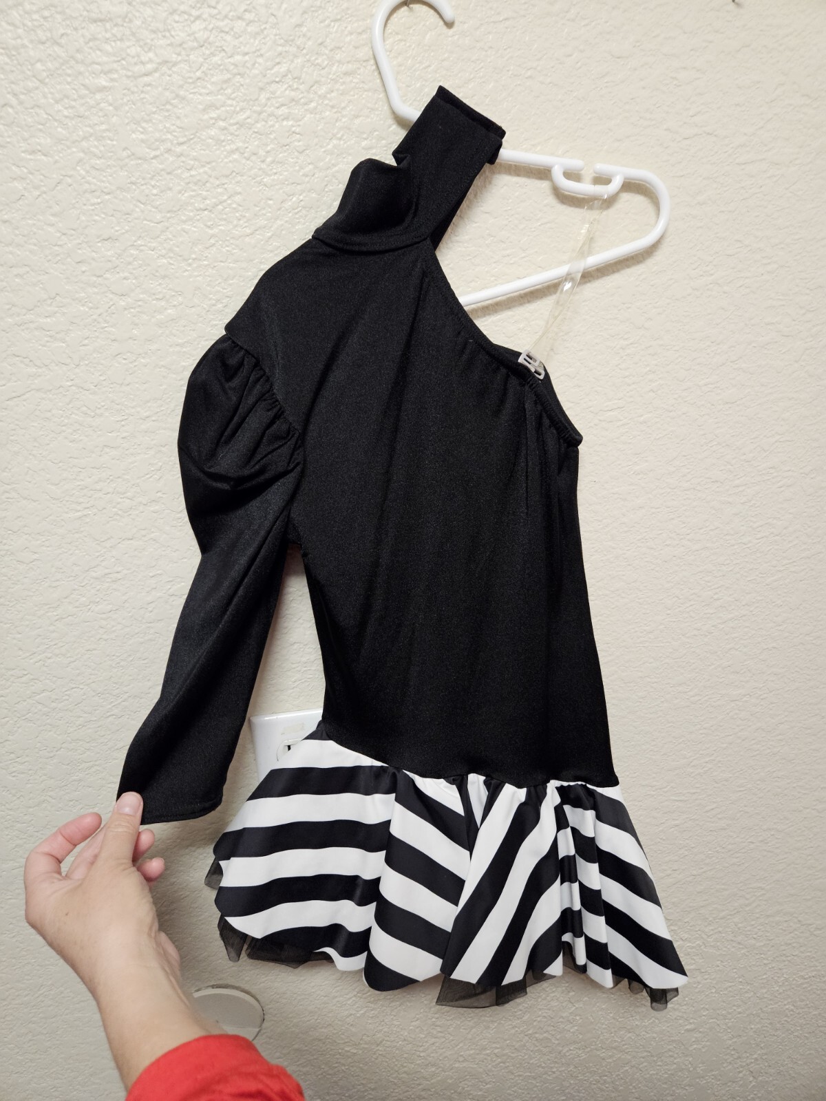 Girls Kelle' Dance Costume, Medium Child - image 2